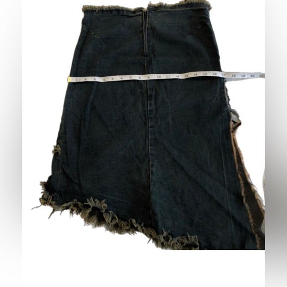 ARMOR JEANS Ripped Jeans Skirt Size 7/8 - Picture 6 of 8